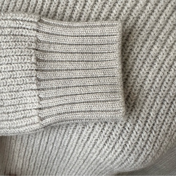 Sz S Aritzia WILFRED Sardou Merino Wool Knit Sweater in Heather Grey - Picture 4 of 7